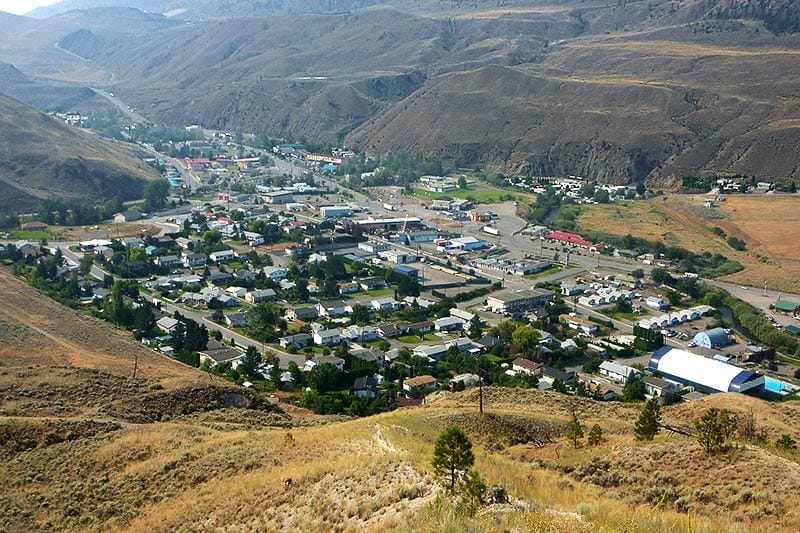 A picture of the Village of Cache Creek.
