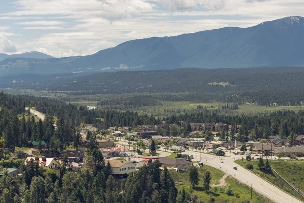 A picture of the Village of Radium Hot Springs.